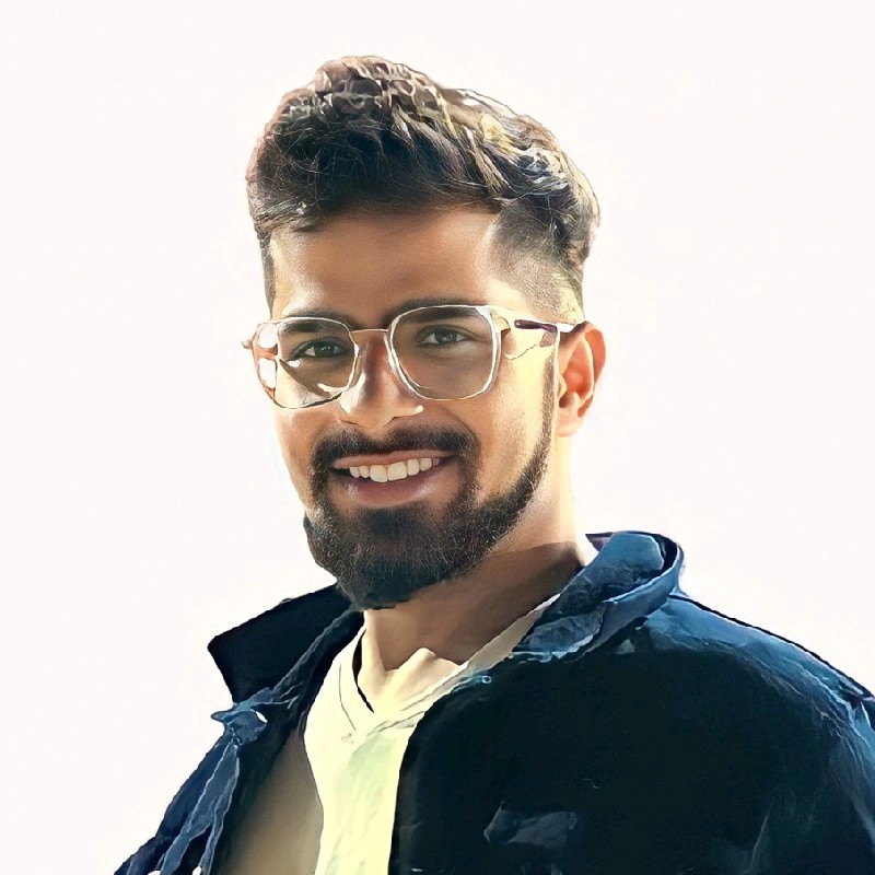 Aayush Sharma - Co-Founder | Stackforce