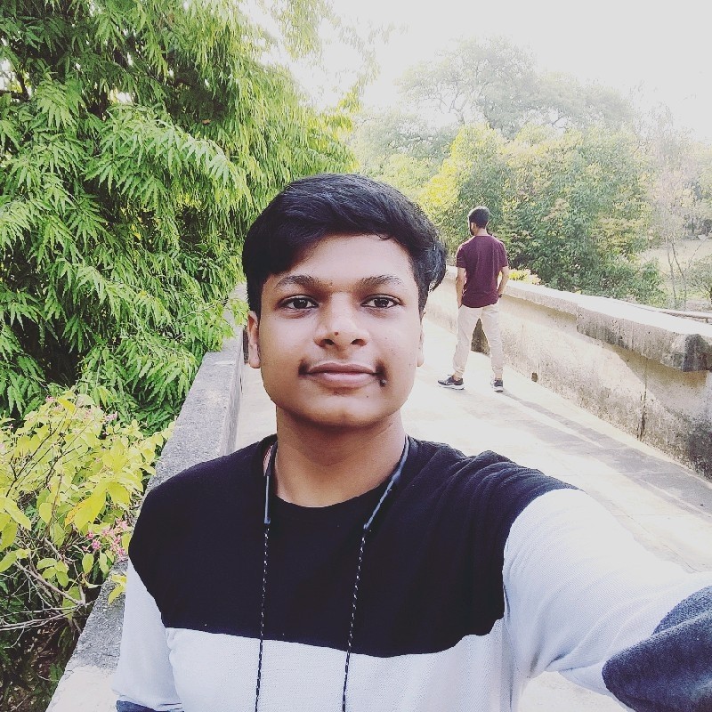 Aryan Jalkote - Product Manager | Stackforce
