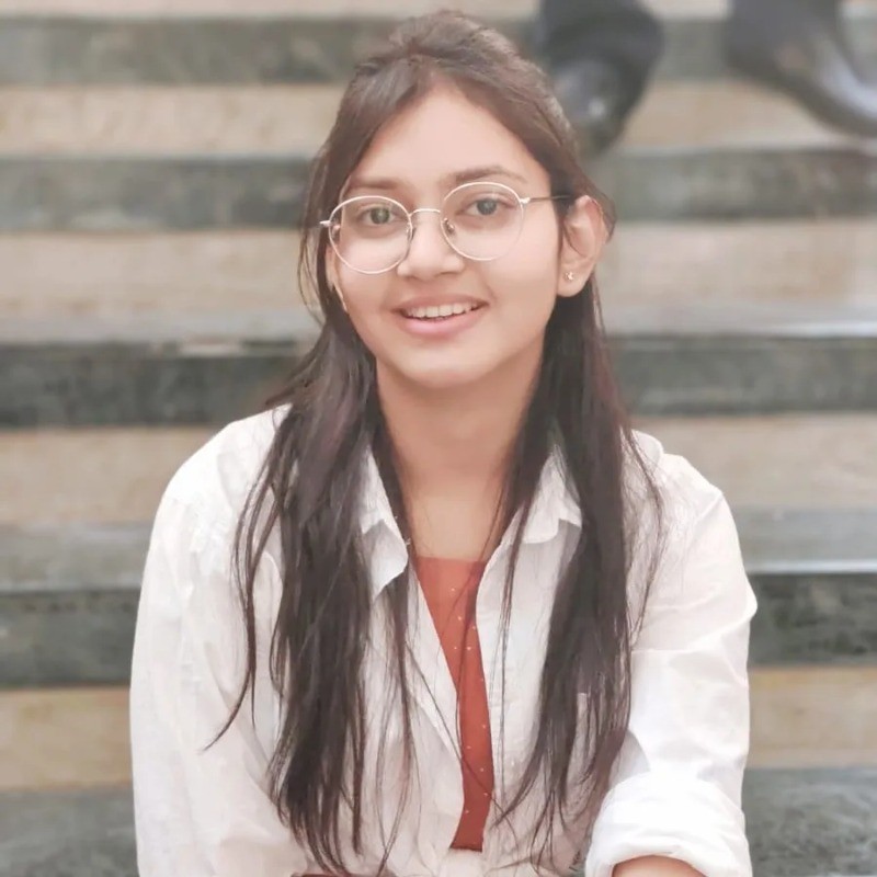 Ayushi Chauhan - Software Engineer | Stackforce