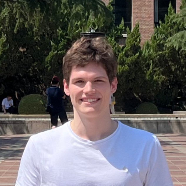 Cyprien R. - Co-Founder | Stackforce