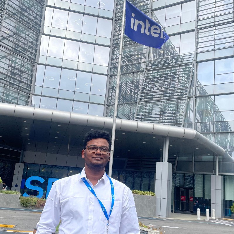 Dinesh Mavuri - Product Engineer | Stackforce