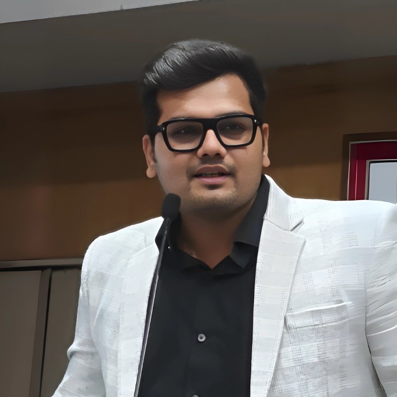 Divya Sanghvi - Co-Founder | Stackforce