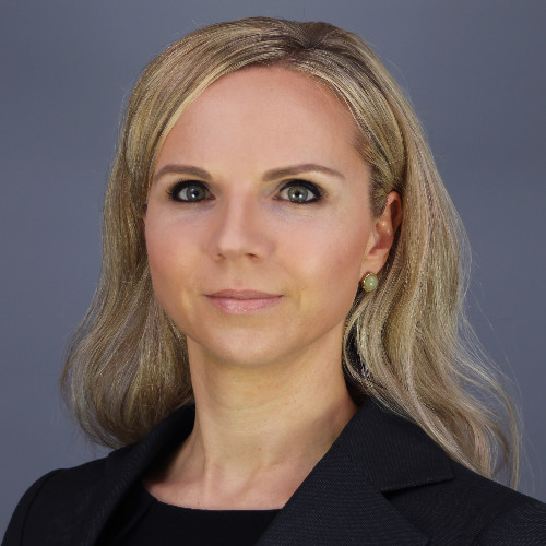Dr. Tina Hasenpusch - CEO | Stackforce