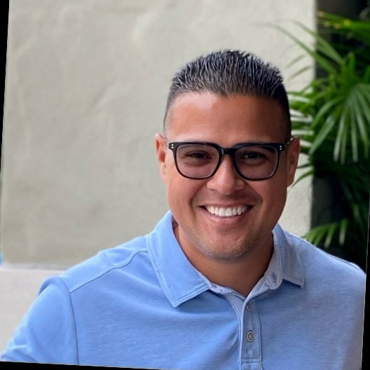 Gerald Stack Gerald Zapata - Design Manager | Stackforce