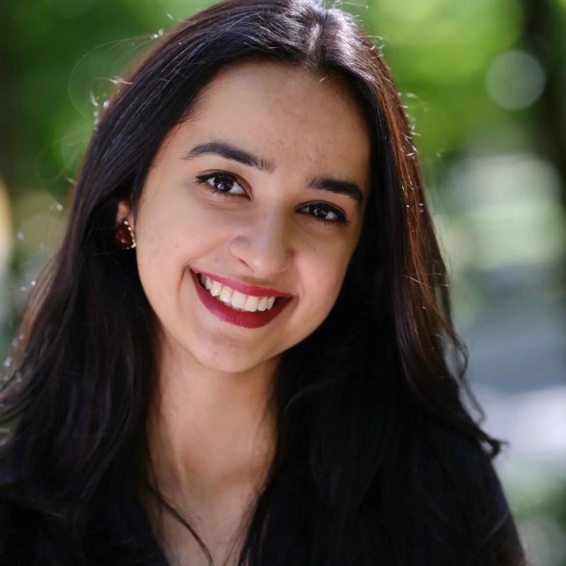 Himanshika Jasuja - Recruiter | Stackforce