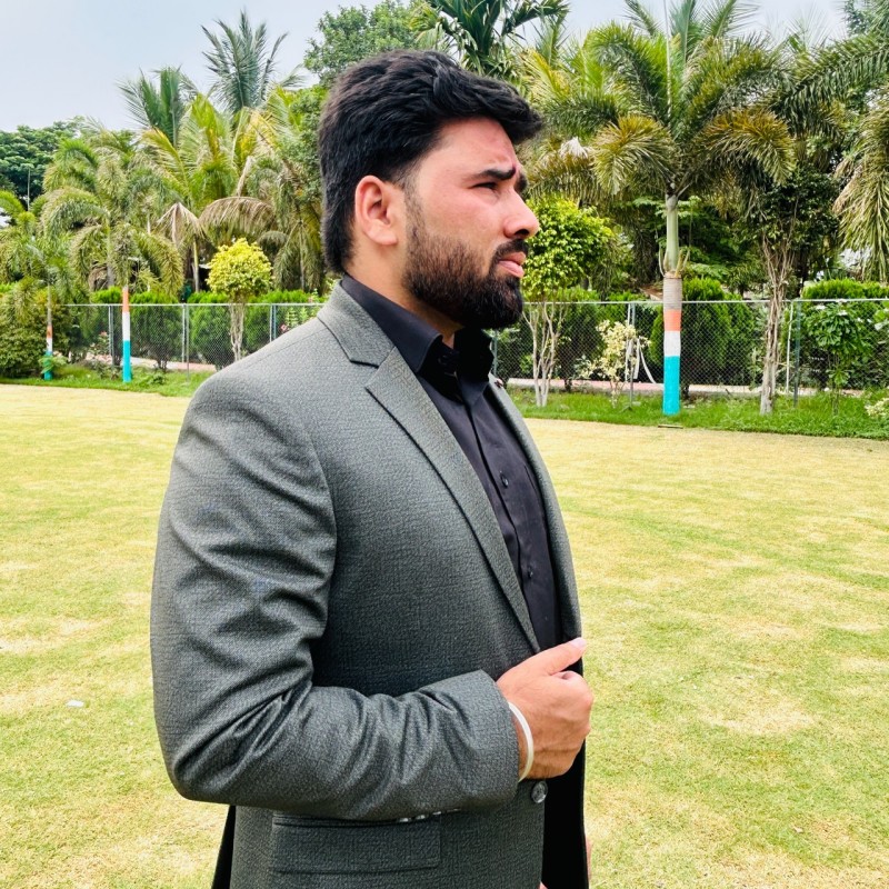 Himanshu Chauhan - Product Manager | Stackforce