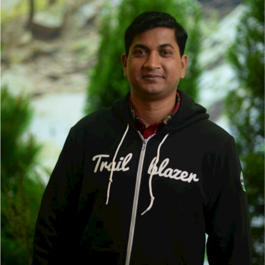 Kameshwar Singh - Director of Engineering | Stackforce