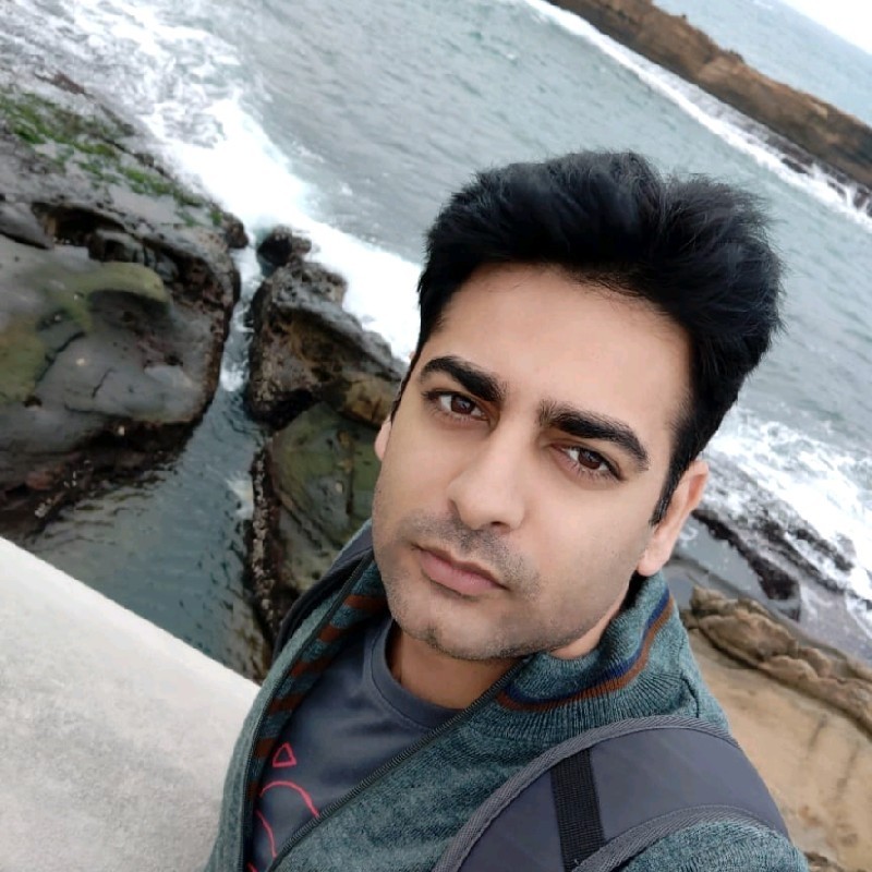 Karan Bhatia - Product Manager | Stackforce