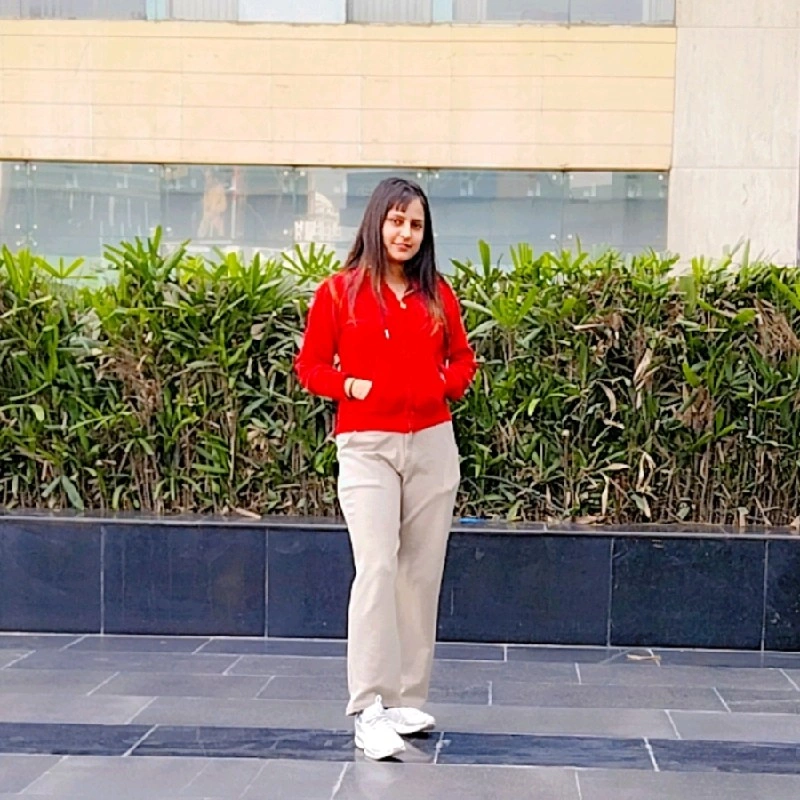 Khushi Tyagi - HR Manager | Stackforce