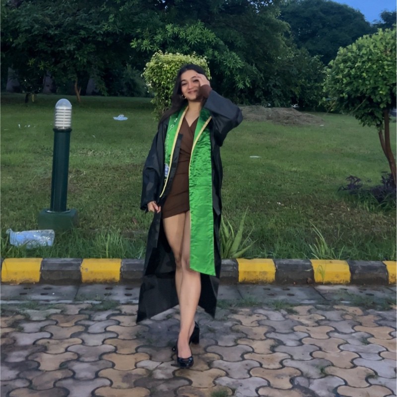 Manya Khanna - Operations Associate | Stackforce