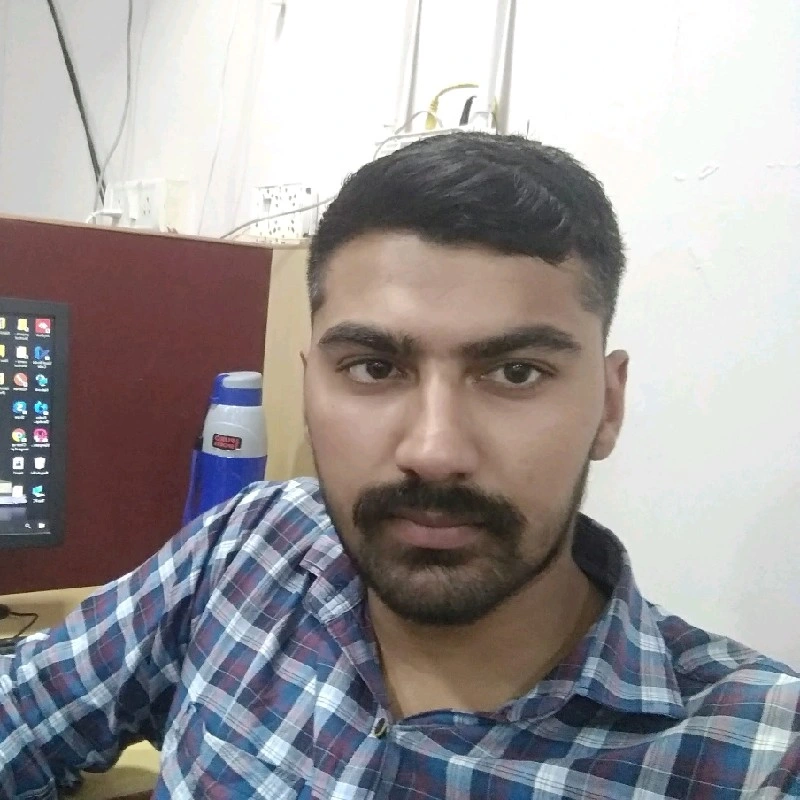 Nikhil Thakur - Frontend Engineer | Stackforce