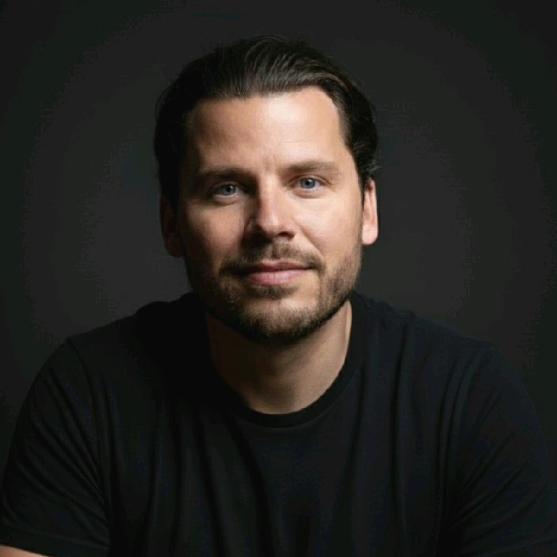 Oliver Molander - Co-Founder | Stackforce