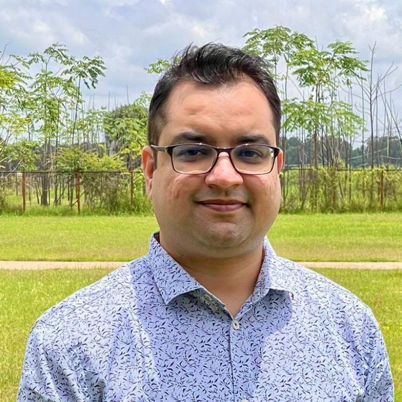 PIYUSH DHUDHANI - CEO | Stackforce
