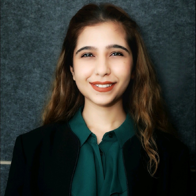 Pooja Lakhani - Product Manager | Stackforce