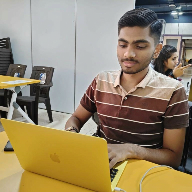 Pradeesh Govindarajan - Operations Associate | Stackforce