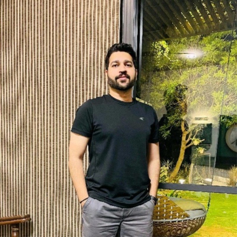 Pratik Brahmbhatt - Founder | Stackforce