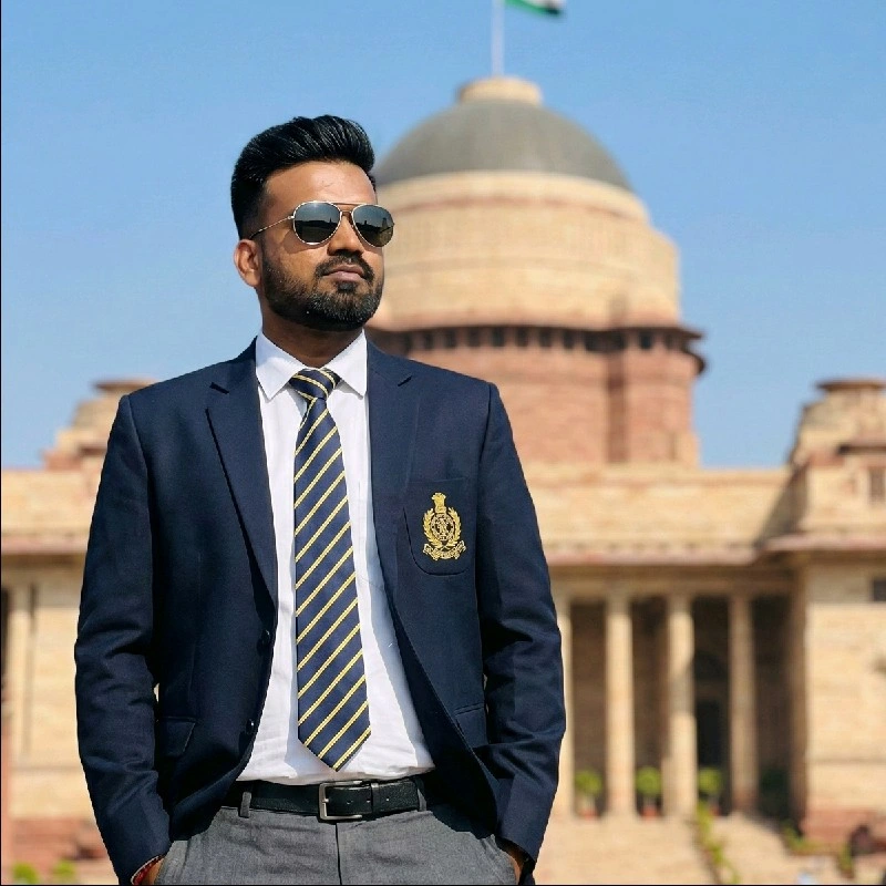 Ravi Ray - Operations Associate | Stackforce