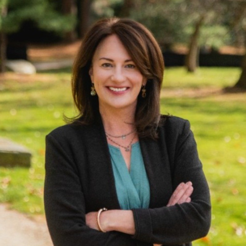 Sarah Moore Fass - CEO | Stackforce