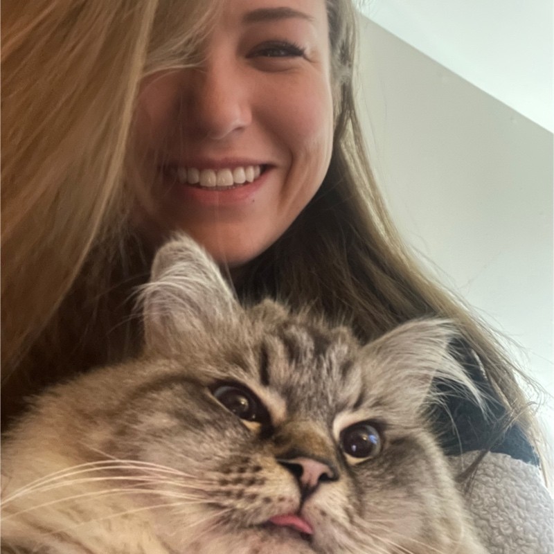 Sara T. - Recruiter | Stackforce