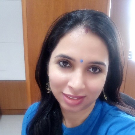 Simta Grover - HR Manager | Stackforce
