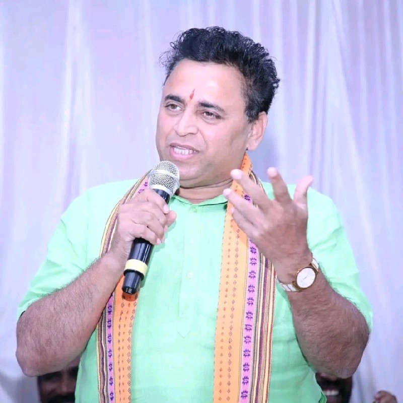 Sunil Deodhar - Co-Founder | Stackforce