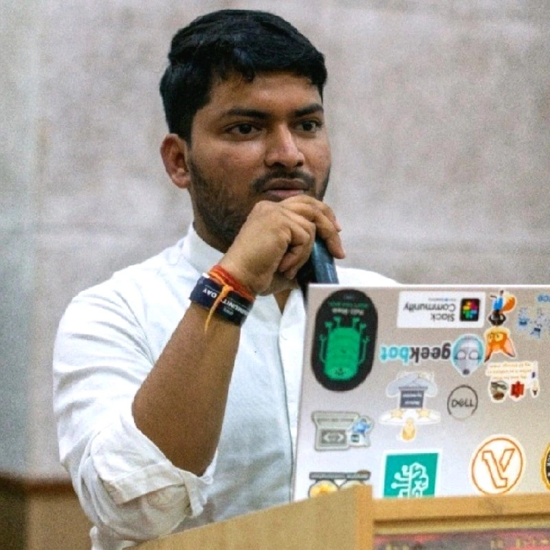 Ujjwal Agarwal - Co-Founder | Stackforce