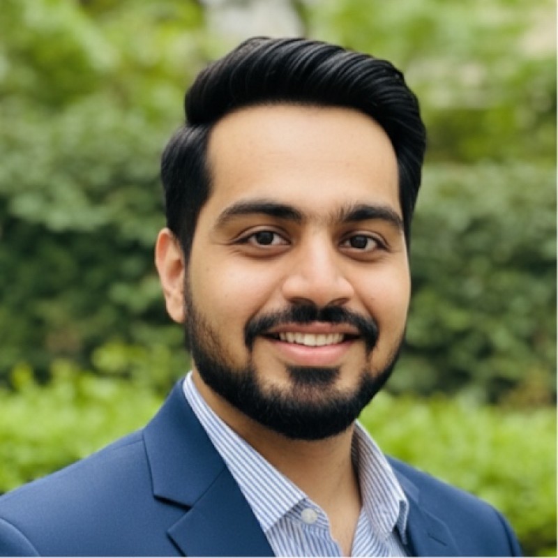 Urvesh Thakkar - CEO | Stackforce