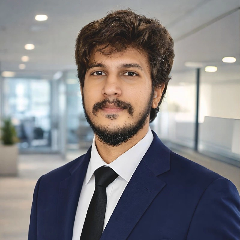 Vignesh Babu B R B - CEO | Stackforce