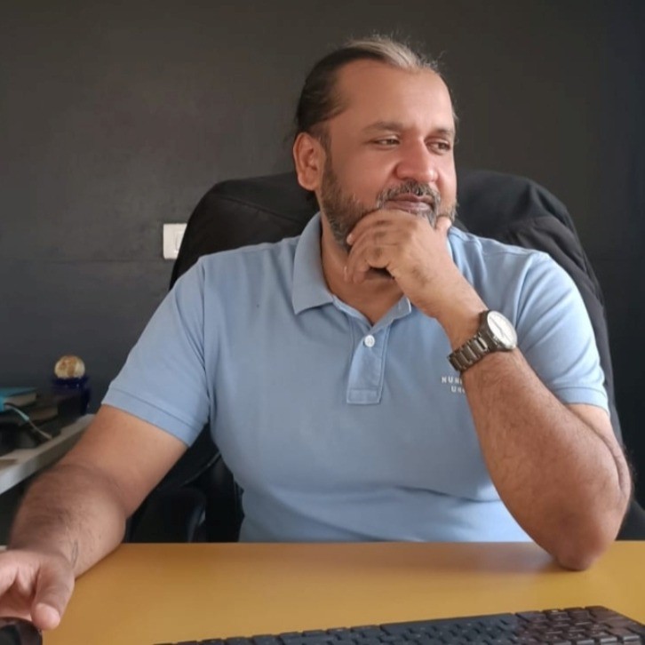 Vineet Baveja - Co-Founder | Stackforce