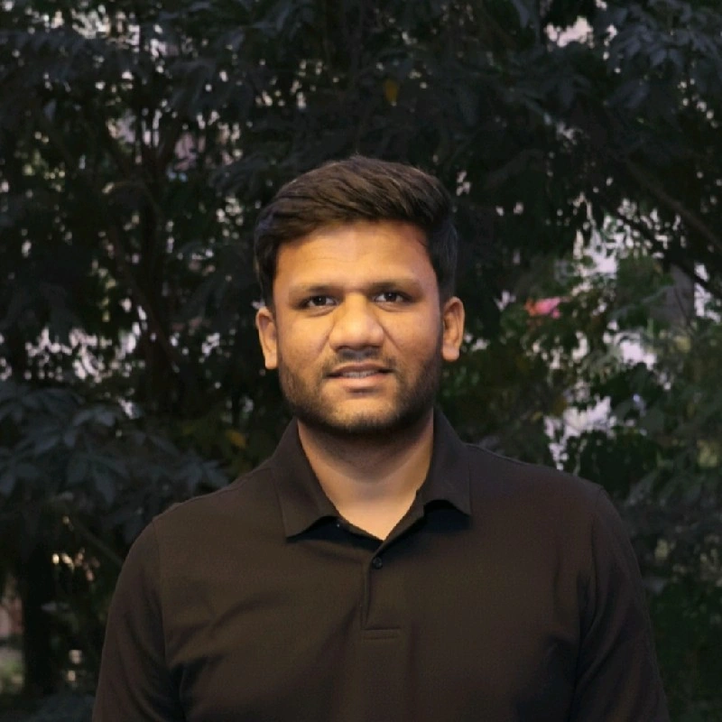 Vinit Deshkar - Software Engineer | Stackforce