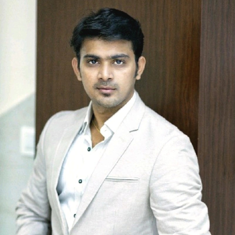 Vivek Aravind - Operations Associate | Stackforce