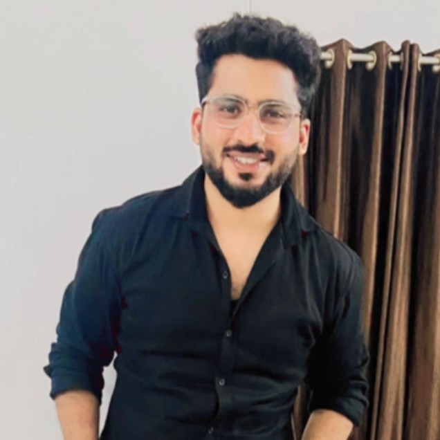 Vivek S. - Design Manager | Stackforce